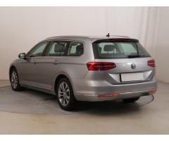 Volkswagen Passat 1.6 TDI 88kW - 5