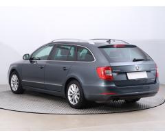 ŠKODA SUPERB COMBI 2.0TDI 140 LAURIN&K 4X4 DSG 7ST