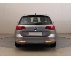 Volkswagen Passat 1.6 TDI 88kW - 6