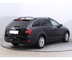 Škoda Octavia 1.6 TDI 85kW - 7