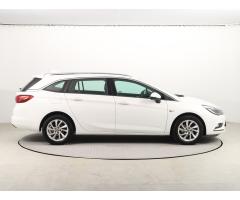 Opel Astra 1.4 T 92kW - 8