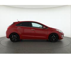 Hyundai i30 1.6 CRDi 81kW - 8