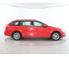 Škoda Octavia 1.0 TSI 85kW - 8