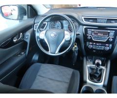 Nissan Qashqai 1.2 DIG-T 85kW - 9