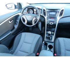 Hyundai i30 1.6 CRDi 81kW - 9