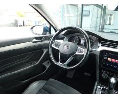 Volkswagen Passat 2.0 TDI 110kW - 9