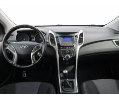 Hyundai i30 1.6 MPI 88kW - 10