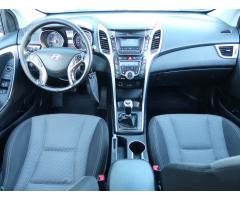 Hyundai i30 1.6 CRDi 81kW - 10