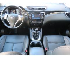 Nissan Qashqai 1.6 dCi 96kW - 10