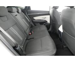 Hyundai Tucson 1.6 T-GDI 48V MHEV 110kW - 11