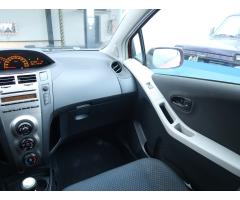 Toyota Yaris 1.0 VVT-i 51kW - 11