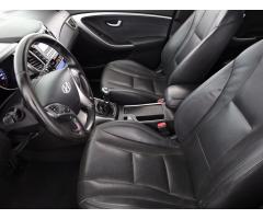 Hyundai i30 1.6 CRDi 81kW - 13