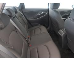 Hyundai i30 1.4 T-GDI 103kW - 13