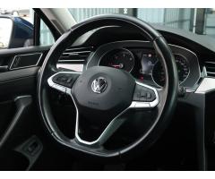 Volkswagen Passat 2.0 TDI 110kW - 29