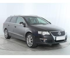 Volkswagen Passat 2.0 TDI 103kW - 1