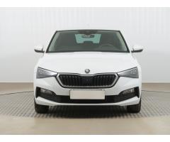 ŠKODA SUPERB COMBI 2.0TDI 140 LAURIN&K 4X4 DSG 7ST