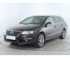 Volkswagen Passat 2.0 TDI 103kW - 3