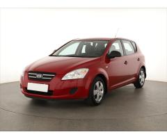 Kia Cee`d 1.4 CVVT 80kW - 3