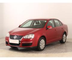 Volkswagen Jetta 1.6 75kW - 3