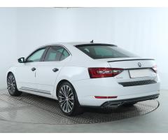 ŠKODA SUPERB COMBI 2.0TDI 140 LAURIN&K 4X4 DSG 7ST