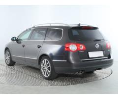 Volkswagen Passat 2.0 TDI 103kW - 5