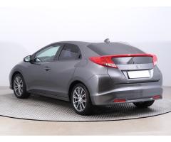 Honda Civic 1.8 i-VTEC 104kW - 5