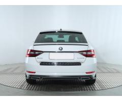 Škoda Superb 2.0 TDI 140kW - 6