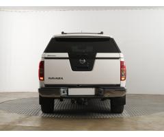 Nissan Navara 3.0 dCi 170kW - 6