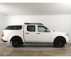 Nissan Navara 3.0 dCi 170kW - 8