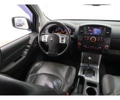 Nissan Navara 3.0 dCi 170kW - 9