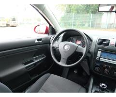 Volkswagen Jetta 1.6 75kW - 9