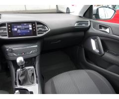 Peugeot 308 1.6 BlueHDi 88kW - 11