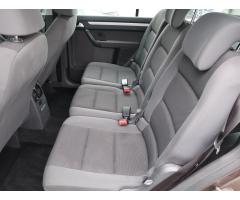 Volkswagen Touran 1.6 TDI 66kW - 15