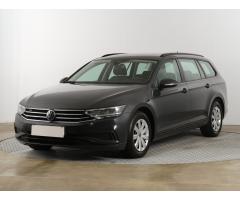 Volkswagen Passat 2.0 TDI 110kW - 3