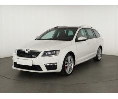 ŠKODA SUPERB COMBI 2.0TDI 140 LAURIN&K 4X4 DSG 7ST