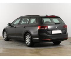 Volkswagen Passat 2.0 TDI 110kW - 5