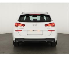 Hyundai i30 1.0 T-GDI 88kW - 6