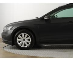 Volkswagen Passat 2.0 TDI 110kW - 20