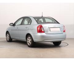 Hyundai Accent 1.4i 71kW - 5