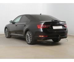 Škoda Superb 2.0 TDI 110kW - 5