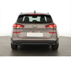 Hyundai i30 1.5 T-GDI MHEV 117kW - 6