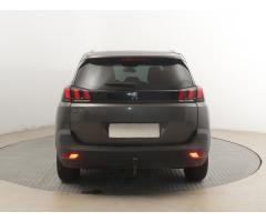 Peugeot 5008 PureTech 130 96kW - 6