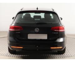 Volkswagen Passat 1.6 TDI 88kW - 6