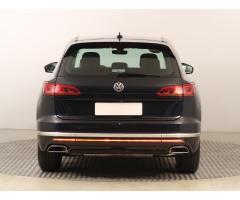 Volkswagen Touareg 3.0 TDI 210kW - 6