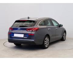 Hyundai i30 1.6 CRDi 100kW - 7