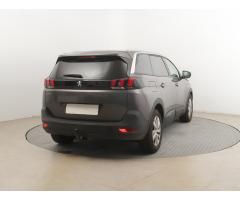 Peugeot 5008 PureTech 130 96kW - 7