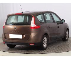 Renault Grand Scenic 1.6 16V 81kW - 7