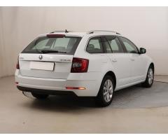 Škoda Octavia 1.6 TDI 85kW - 7