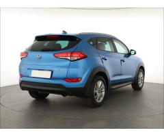 Hyundai Tucson 1.7 CRDi 85kW - 7