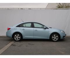 Chevrolet Cruze 1.6 i 16V 91kW - 8